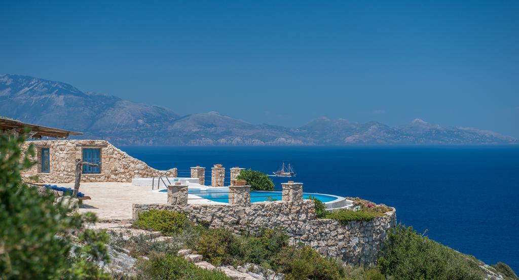 Blue Caves Villas - Exceptional Villas With Private Pools Direct Access To The Sea Korithion Ruang foto
